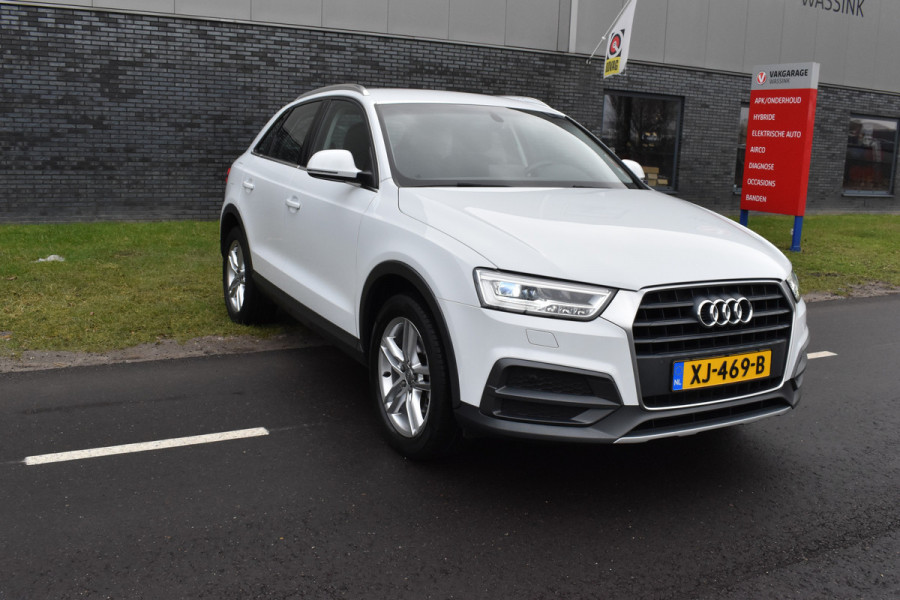 Audi Q3 1.4 TFSI CoD Sport Advance Sport Automaat elec-achterklep Stoelverwarming