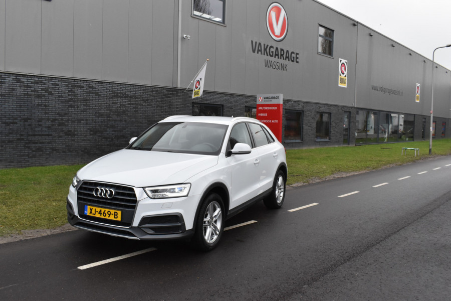 Audi Q3 1.4 TFSI CoD Sport Advance Sport Automaat elec-achterklep Stoelverwarming