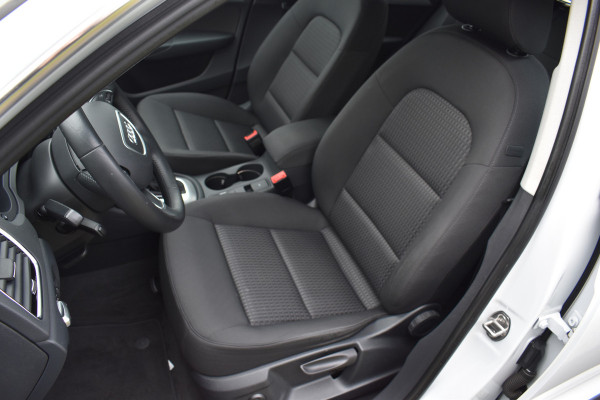Audi Q3 1.4 TFSI CoD Sport Advance Sport Automaat elec-achterklep Stoelverwarming