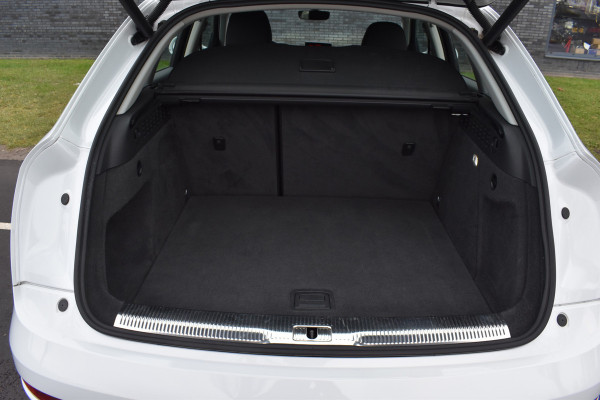 Audi Q3 1.4 TFSI CoD Sport Advance Sport Automaat elec-achterklep Stoelverwarming