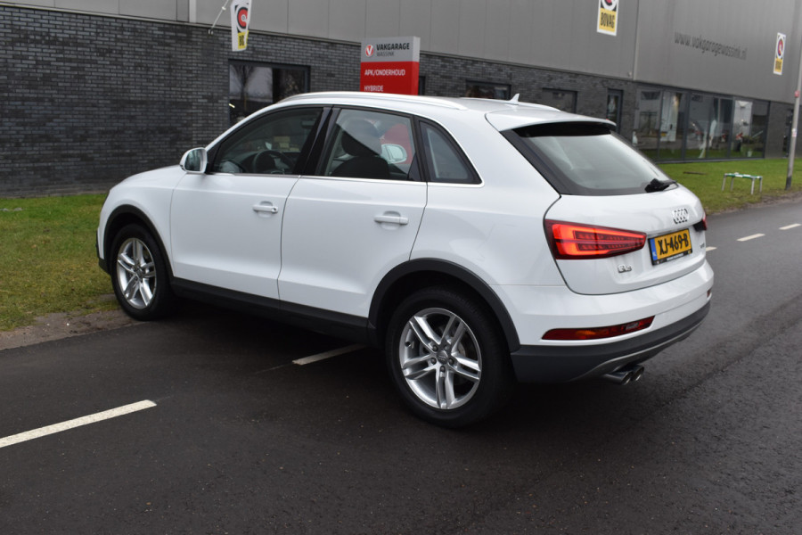 Audi Q3 1.4 TFSI CoD Sport Advance Sport Automaat elec-achterklep Stoelverwarming