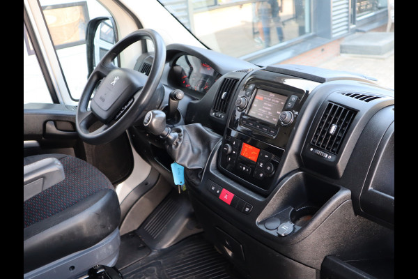 Peugeot Boxer 330 2.2 BlueHDi 141pk Euro 6 L2H2 - Imperiaal - Trekhaak - NAP