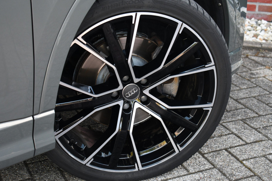Audi Q3 45 TFSI quattro S-Line Pano Trekh ACC B&O 21inch m-LED Camera