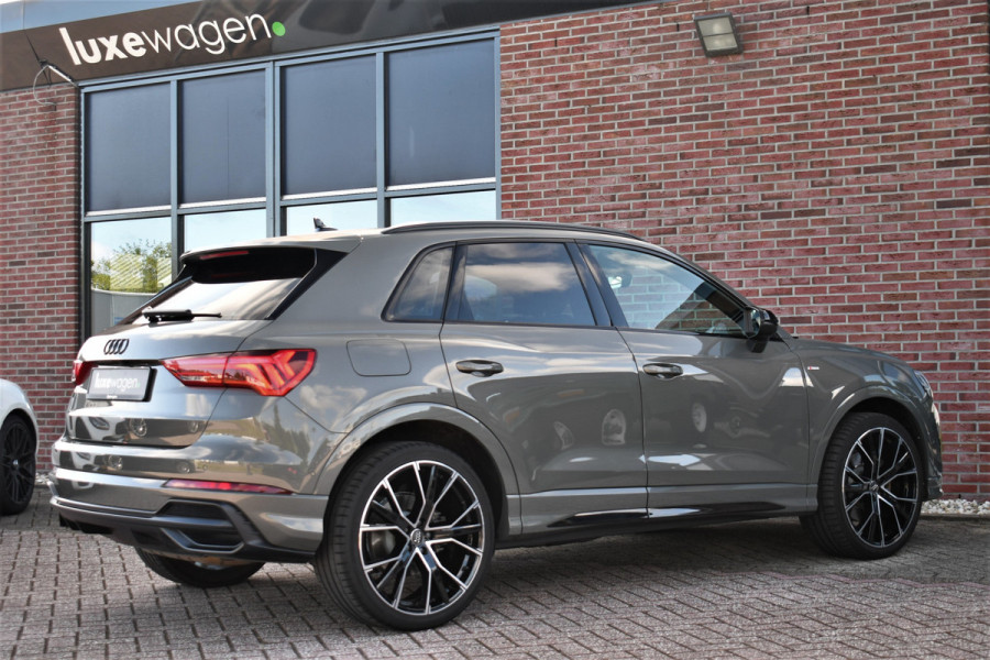 Audi Q3 45 TFSI quattro S-Line Pano Trekh ACC B&O 21inch m-LED Camera
