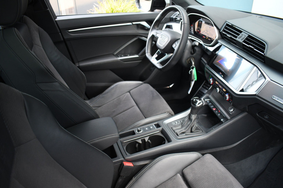 Audi Q3 45 TFSI quattro S-Line Pano Trekh ACC B&O 21inch m-LED Camera