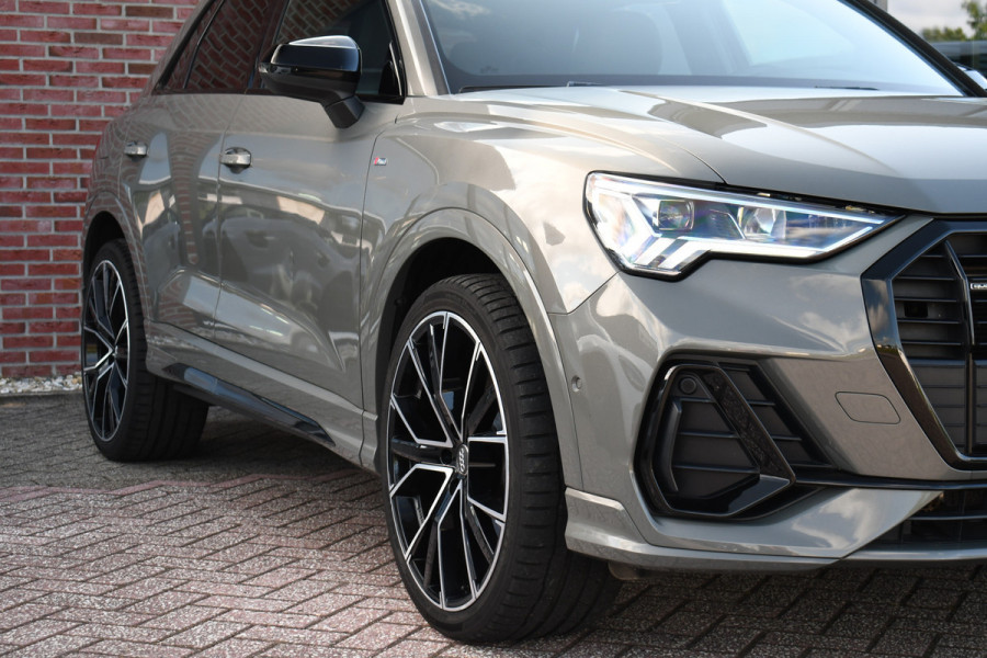 Audi Q3 45 TFSI quattro S-Line Pano Trekh ACC B&O 21inch m-LED Camera