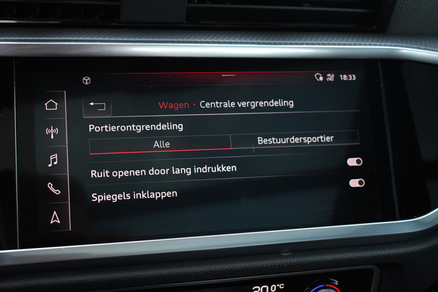 Audi Q3 45 TFSI quattro S-Line Pano Trekh ACC B&O 21inch m-LED Camera