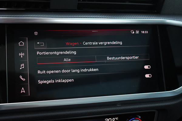 Audi Q3 45 TFSI quattro S-Line Pano Trekh ACC B&O 21inch m-LED Camera