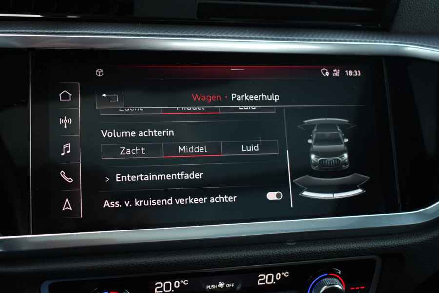 Audi Q3 45 TFSI quattro S-Line Pano Trekh ACC B&O 21inch m-LED Camera
