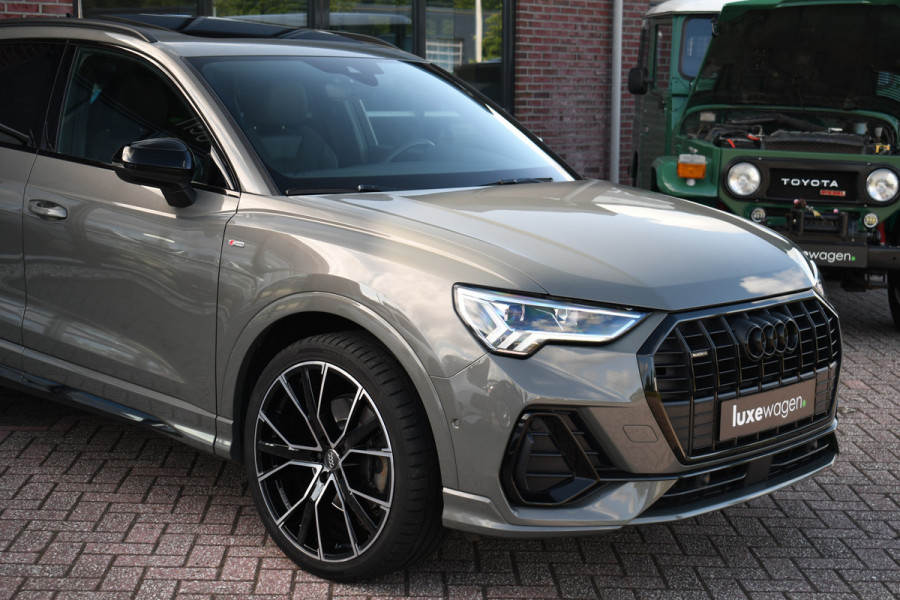 Audi Q3 45 TFSI quattro S-Line Pano Trekh ACC B&O 21inch m-LED Camera