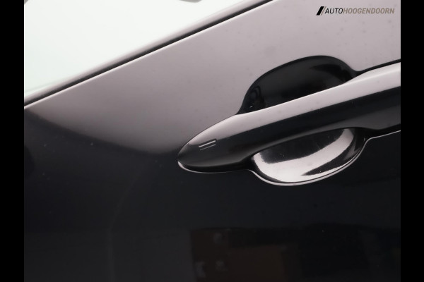 Mazda 2 Hybrid 1.5 Select (APPLE CARPLAY,LED,NAVIGATIE,KEYLESS,CRUISE,CAMERA,STOEL-STUURVERWARMING,LM-VELGEN,TOPCONDITIE)