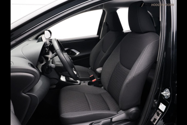 Mazda 2 Hybrid 1.5 Select (APPLE CARPLAY,LED,NAVIGATIE,KEYLESS,CRUISE,CAMERA,STOEL-STUURVERWARMING,LM-VELGEN,TOPCONDITIE)