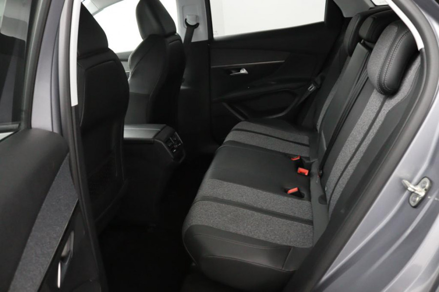Peugeot 3008 1.2 PureTech*AUTOMAAT*GT CRUISE*HAAK*ECC*NAVI*CAM*