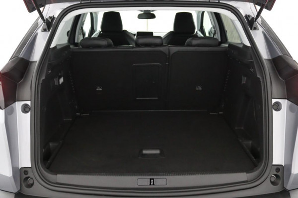 Peugeot 3008 1.2 PureTech*AUTOMAAT*GT CRUISE*HAAK*ECC*NAVI*CAM*