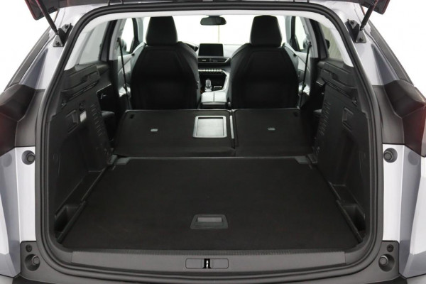 Peugeot 3008 1.2 PureTech*AUTOMAAT*GT CRUISE*HAAK*ECC*NAVI*CAM*