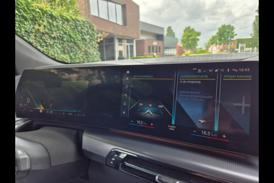 BMW 2 Serie Active Tourer M Sport ACC Line Assist CarPlay Trekhaak Cam H&K Sparkling copper grey Fabriek garantie 2026