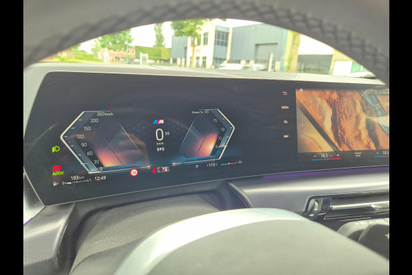 BMW 2 Serie Active Tourer M Sport ACC Line Assist CarPlay Trekhaak Cam H&K Sparkling copper grey Fabriek garantie 2026
