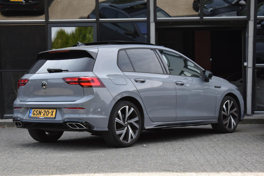 Volkswagen Golf 1.5 eTSI R-Line Pano HUD H&K Lane Camera