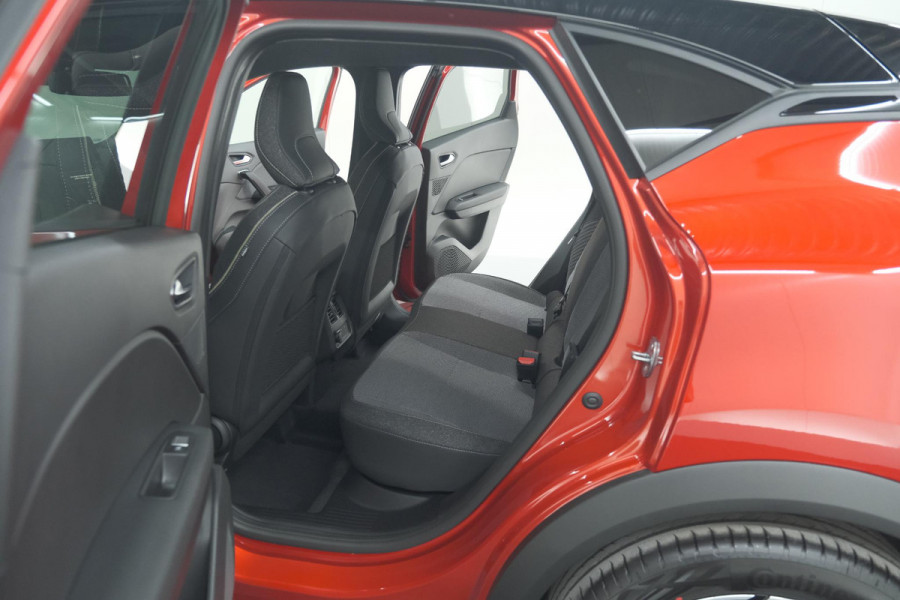 Renault Captur 1.6 E-Tech full hybrid 145 Techno | Advanced Driving | Camera | Dodehoekdetectie | Apple Carplay | 18 Inch Lichtmetalen Velgen