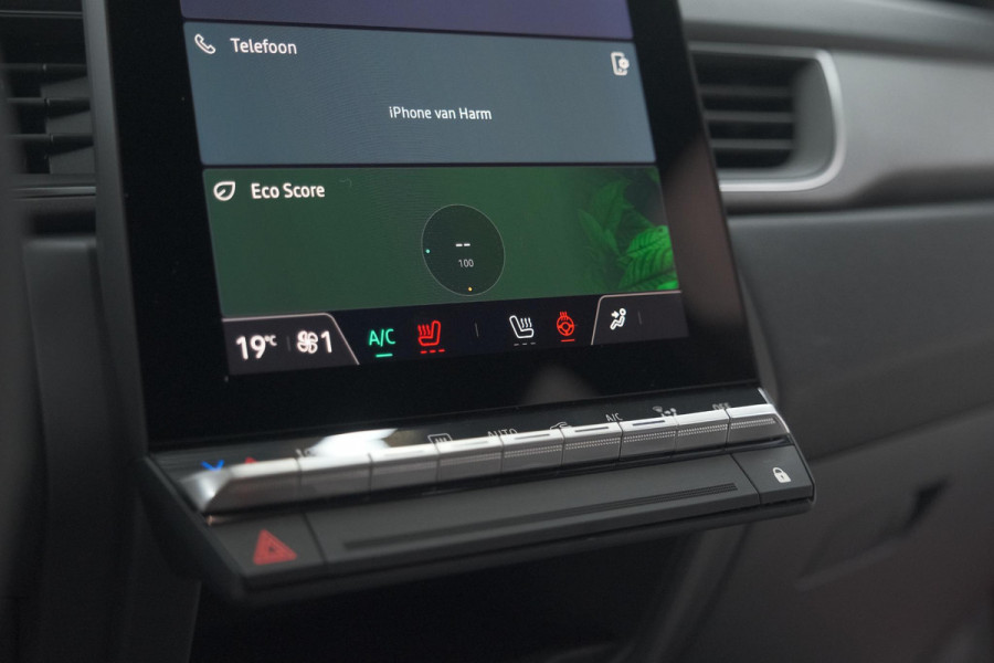 Renault Captur 1.6 E-Tech full hybrid 145 Techno | Advanced Driving | Camera | Dodehoekdetectie | Apple Carplay | 18 Inch Lichtmetalen Velgen