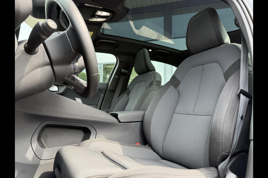 Polestar 2 Aut. Long Range Dual AWD | Trekhaak | Panorama | 360 | Camera | Harman Kardon |
