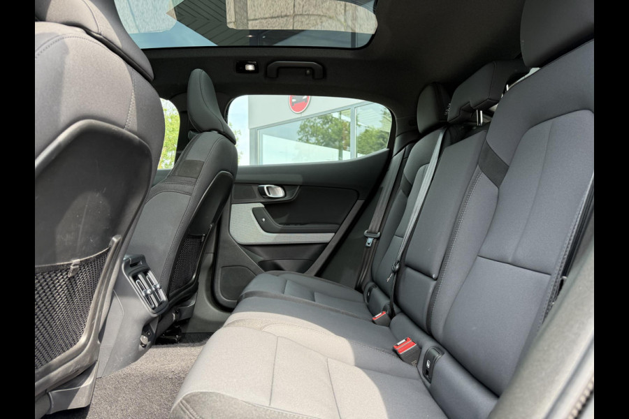 Polestar 2 Aut. Long Range Dual AWD | Trekhaak | Panorama | 360 | Camera | Harman Kardon |