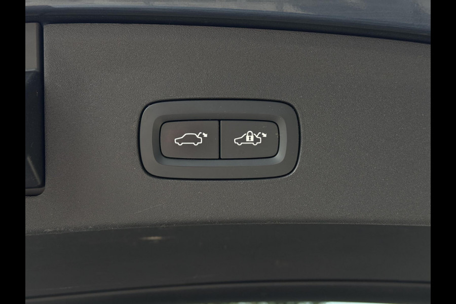 Polestar 2 Aut. Long Range Dual AWD | Trekhaak | Panorama | 360 | Camera | Harman Kardon |