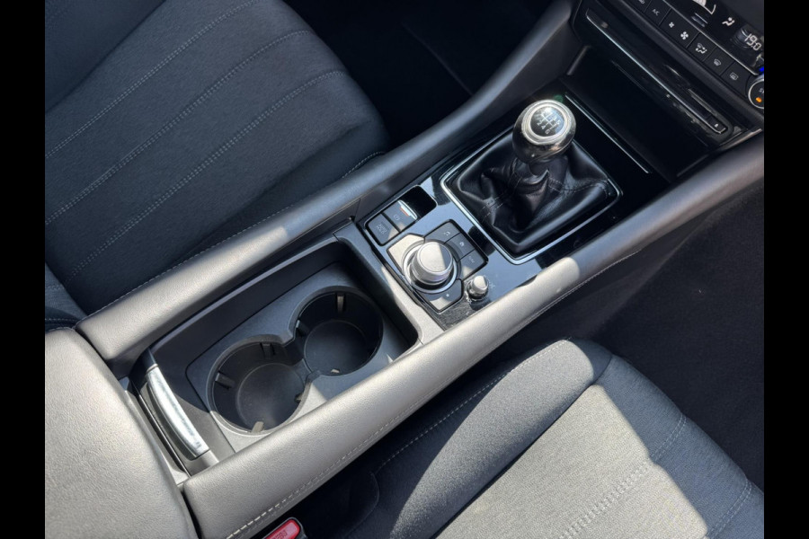 Mazda 6 Led Carplay Adaptive cruise Camera Dodehoek Navigatie Verwarmd stuur en stoelen