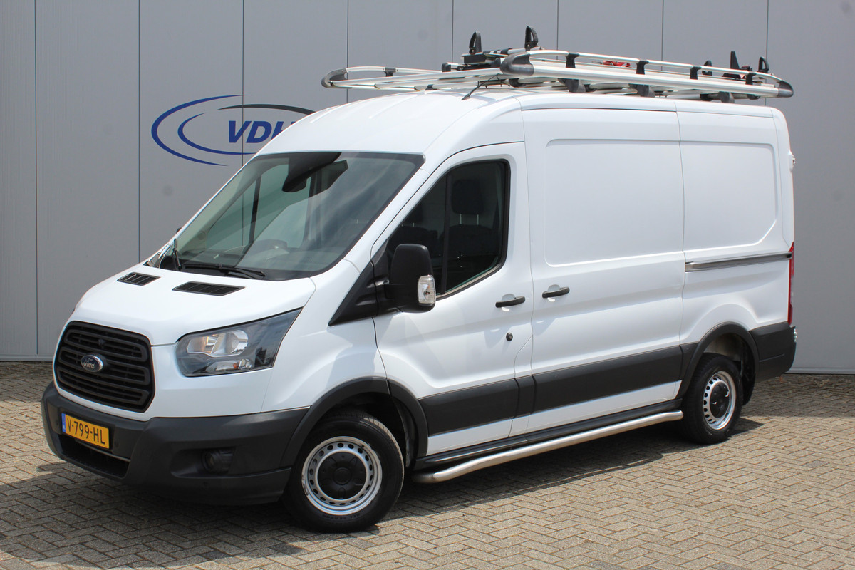 Ford Transit 290 2.0-105pk TDCI L2H2 Ambiente. Compleet ingerichte Ford Transit ! Camera, pdc v+a, airco, ladder achterd., opstaptrede met trekhaak, imperiaal met ladder, omvormer naar 220V, etc etc. Ford Transit 290 2.0-105pk TDCI L2H2 Ambiente. Compleet ingerichte Ford Transit ! Camera, pdc v+a, airco, ladder achterd., opstaptrede met trekhaak, imperiaal met ladder, omvormer naar 220V, etc etc.