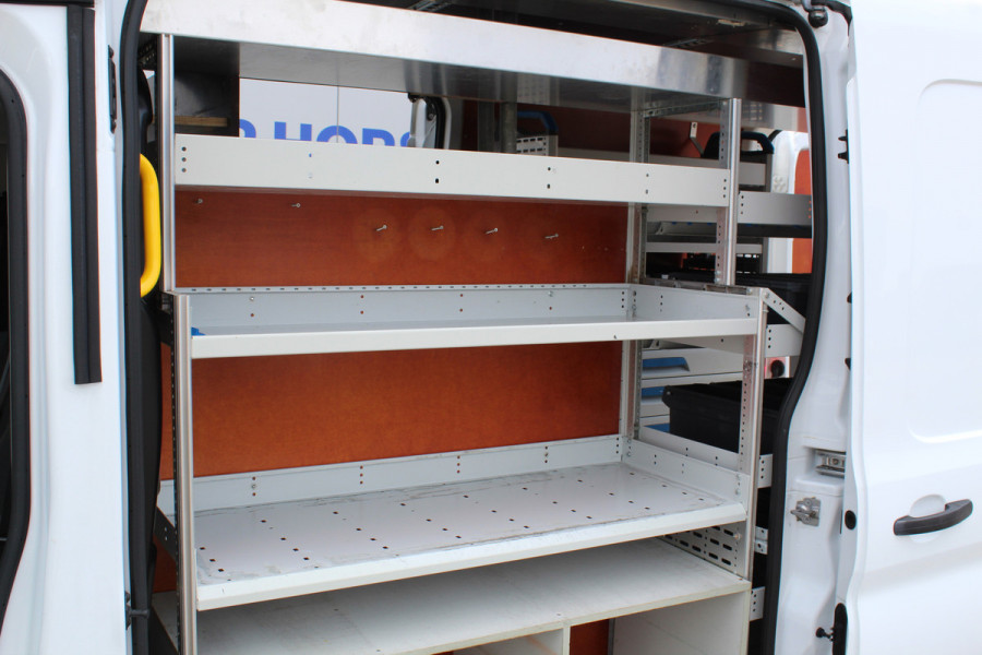 Ford Transit 290 2.0-105pk TDCI L2H2 Ambiente. Compleet ingerichte Ford Transit ! Camera, pdc v+a, airco, ladder achterd., opstaptrede met trekhaak, imperiaal met ladder, omvormer naar 220V, etc etc.