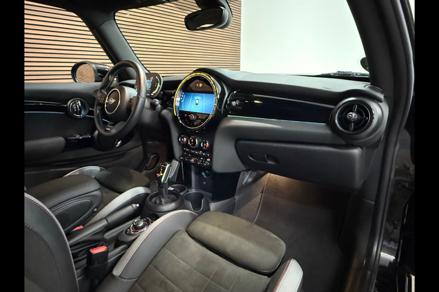 MINI Mini 1.5 Automaat Cooper John Cooper Works Trim | Black Edition | Sportstoelen | LED