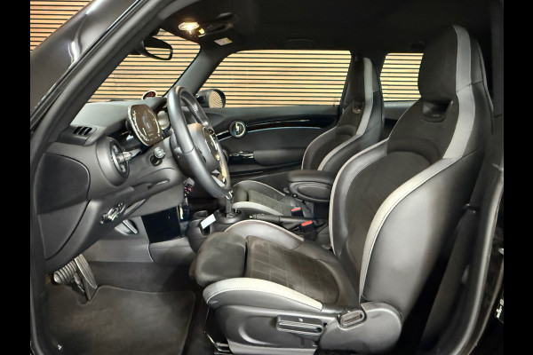 MINI Mini 1.5 Automaat Cooper John Cooper Works Trim | Black Edition | Sportstoelen | LED