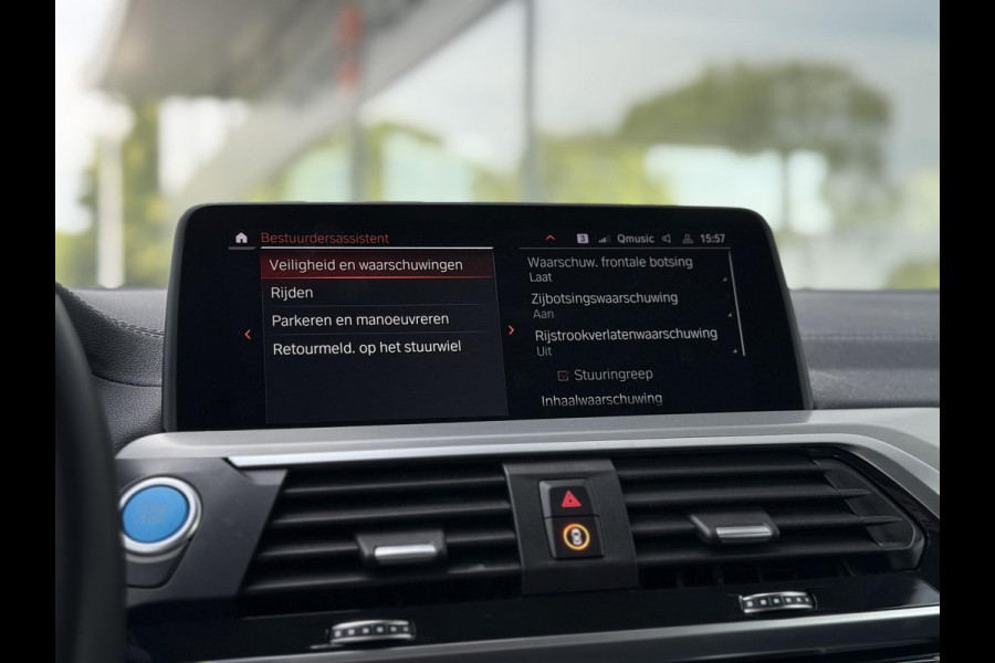 BMW iX3 AUT. Executive 80 kWh | Live Cockpit | Panorama | Leder | ACC |