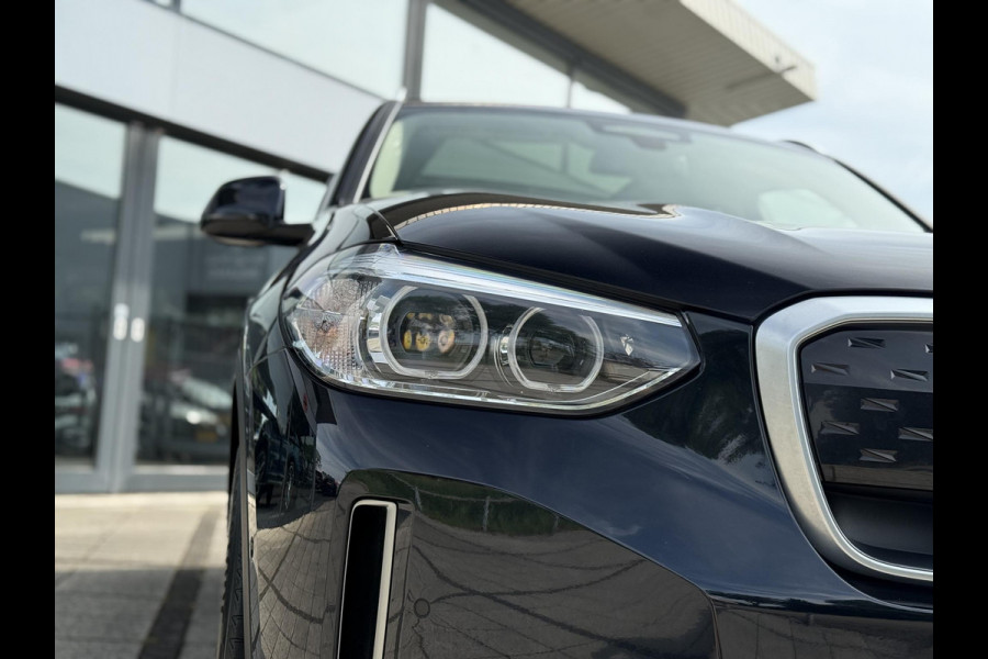 BMW iX3 AUT. Executive 80 kWh | Live Cockpit | Panorama | Leder | ACC |