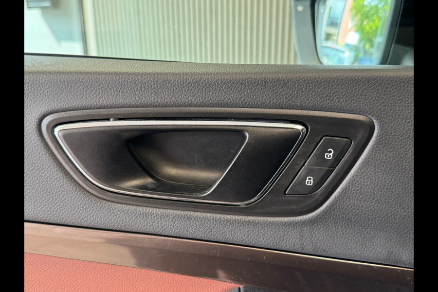 Seat Ateca 1.4 EcoTSI FR Business Intense AUT. TREKHAAK LEDER APPLE CARPLAY NAVIGATIE CAMERA CRUISE PDC KEYLESS-GO VIRTUAL COCKPIT