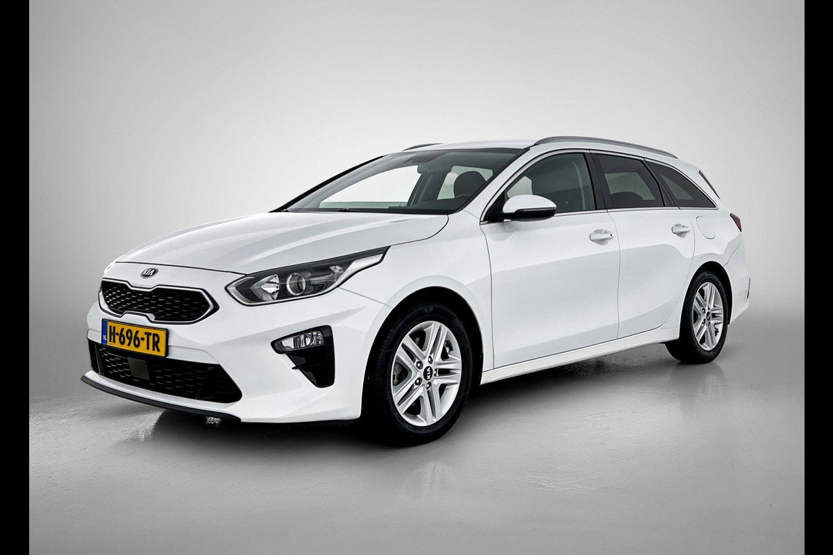 Kia Ceed Sportswagon 1.4 T-GDi DynamicPlusLine | 140PK | CARPLAY | TrekH | StoelV | StuurV | Lane ass | Acht cam | DealerOnderH | Kia Ceed Sportswagon 1.4 T-GDi DynamicPlusLine | 140PK | CARPLAY | TrekH | StoelV | StuurV | Lane ass | Acht cam | DealerOnderH |