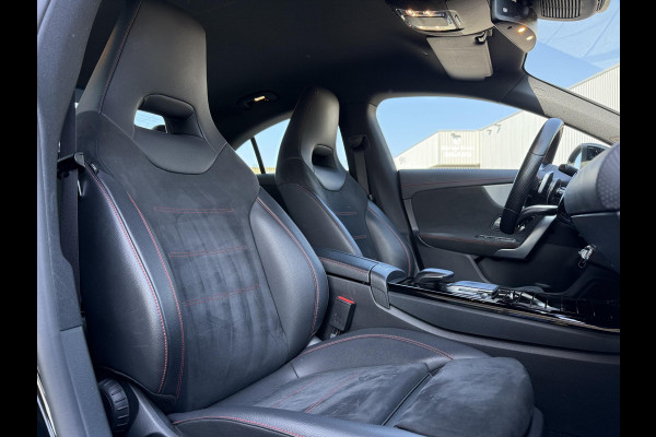 Mercedes-Benz CLA-Klasse 180 Aut. Business Sol. AMG | Navi | Camera | Sportstoelen |