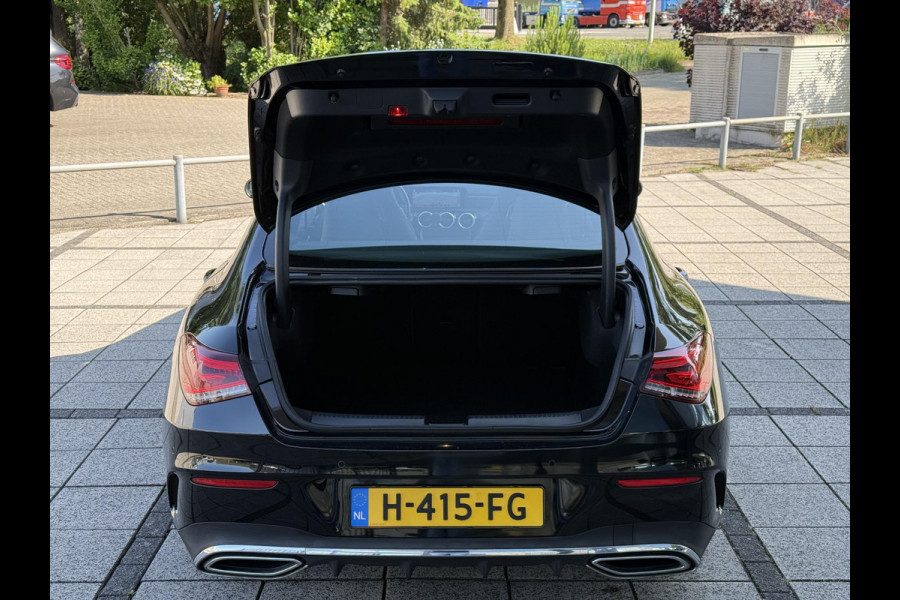 Mercedes-Benz CLA-Klasse 180 Aut. Business Sol. AMG | Navi | Camera | Sportstoelen |