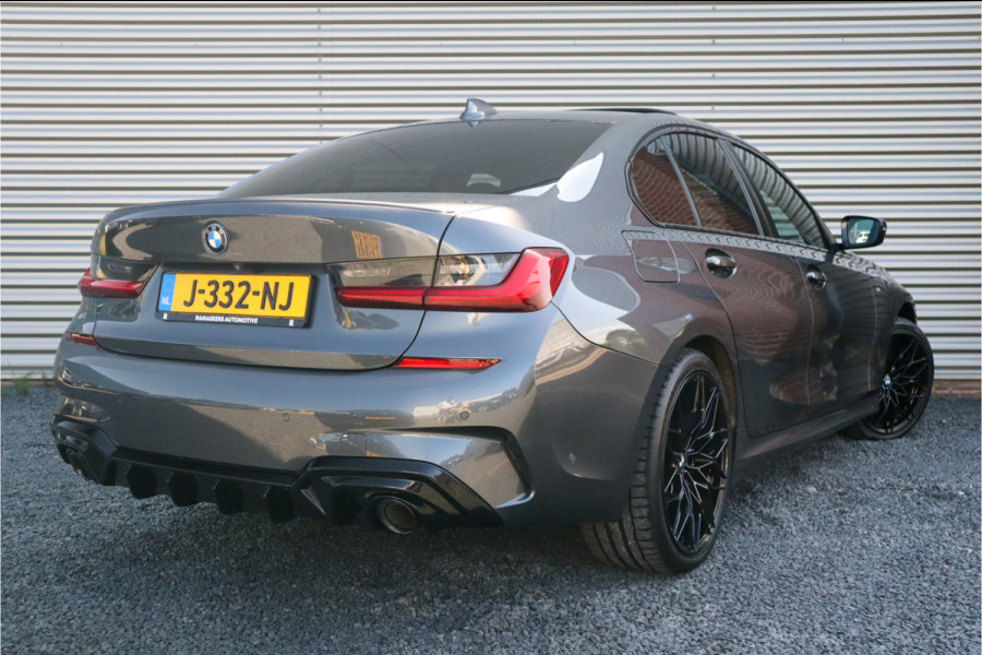 BMW 3-serie 330e M Sport Pano / Laser / 360 camera / Elec stoelen / Trekhaak / Dode hoek /