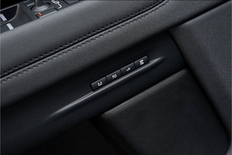 Land Rover Range Rover Evoque 1.5 P300e AWD R-Dynamic HSE Black Pack Pano Camera 20"