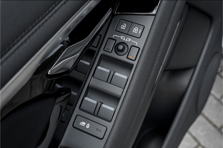 Land Rover Range Rover Evoque 1.5 P300e AWD R-Dynamic HSE Black Pack Pano Camera 20"
