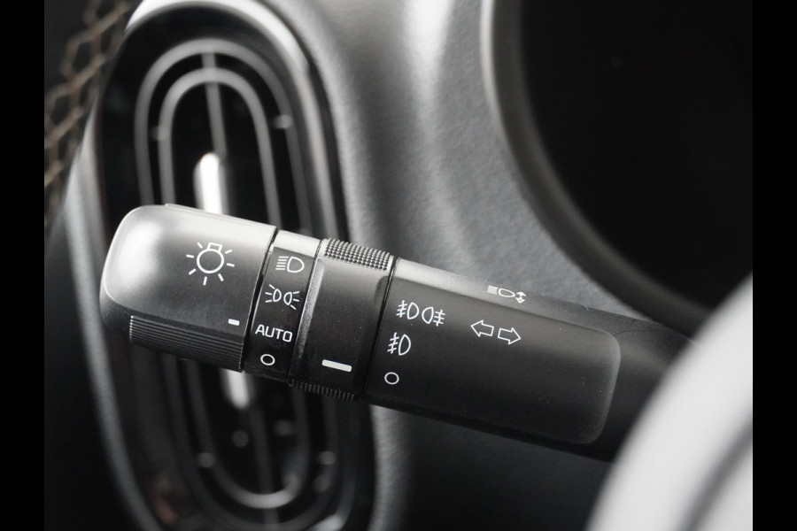 Kia Picanto 1.0 DPi DynamicPlusLine Apple Carplay/Android Auto - Cruise Control - Climate Control - Navigatie Fabrieksgarantie tot 09-2029