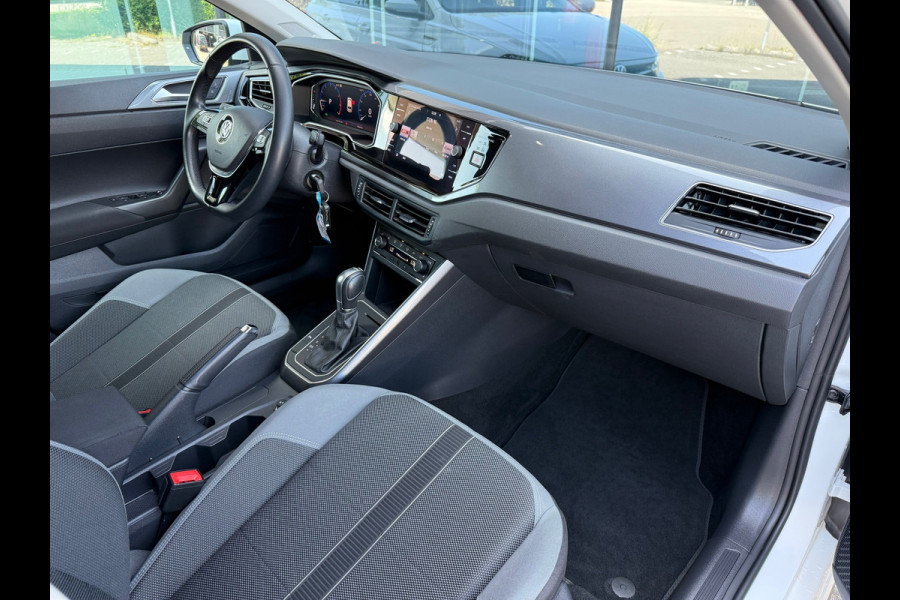 Volkswagen Polo 1.0 TSI Highline - RLine - Automaat - LED - Parkeerhulp - Winterpakket