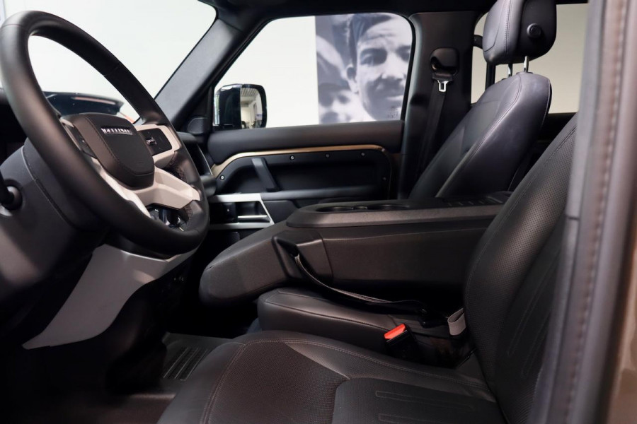 Land Rover Defender 110 P400e HSE URBAN|PANO|360CAM|6 pers