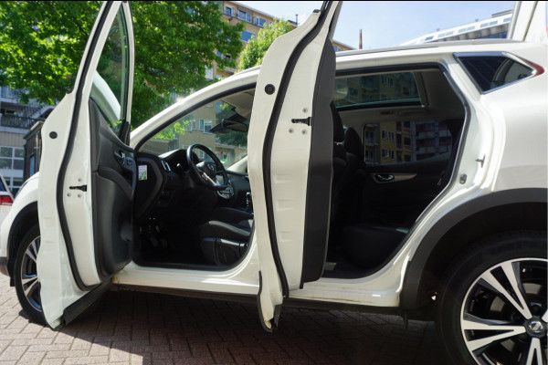 Nissan QASHQAI 1.2 N-Connecta NL AUTO | NAP | Panoramadak | 360 camera | Lane Departure | Premium Pearl White Parelmoer | Navi | Blue Tooth + DAB | Keyless