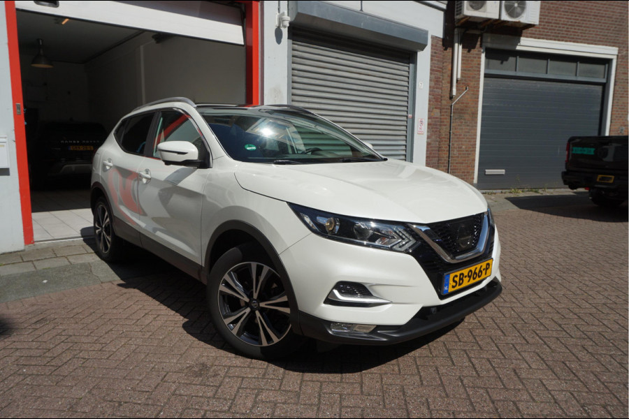Nissan QASHQAI 1.2 N-Connecta NL AUTO | NAP | Panoramadak | 360 camera | Lane Departure | Premium Pearl White Parelmoer | Navi | Blue Tooth + DAB | Keyless