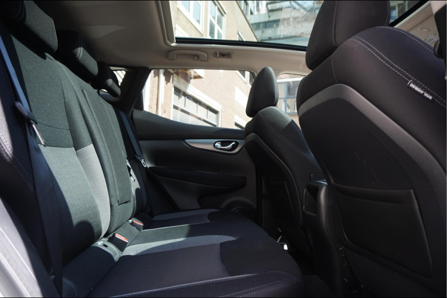 Nissan QASHQAI 1.2 N-Connecta NL AUTO | NAP | Panoramadak | 360 camera | Lane Departure | Premium Pearl White Parelmoer | Navi | Blue Tooth + DAB | Keyless