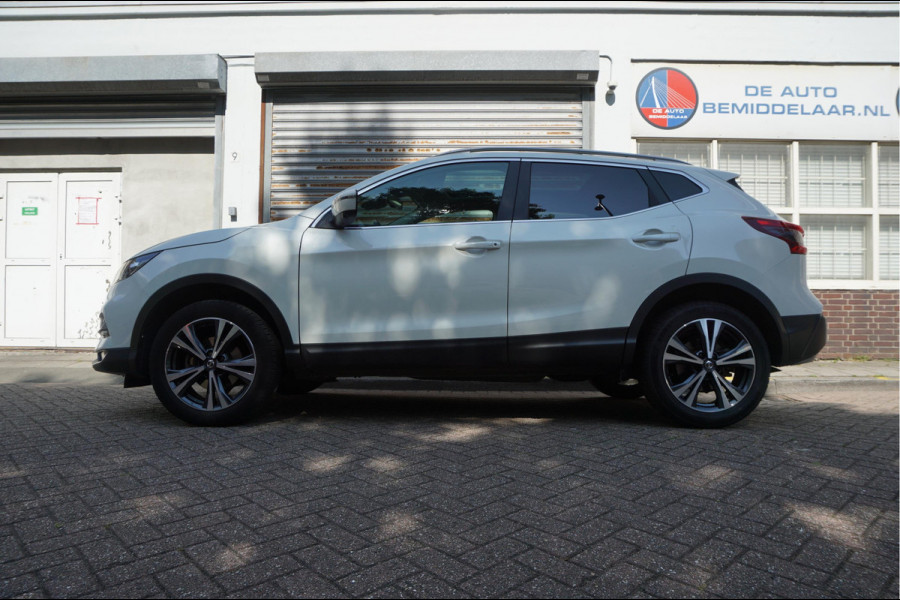 Nissan QASHQAI 1.2 N-Connecta NL AUTO | NAP | Panoramadak | 360 camera | Lane Departure | Premium Pearl White Parelmoer | Navi | Blue Tooth + DAB | Keyless