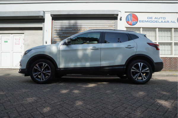 Nissan QASHQAI 1.2 N-Connecta NL AUTO | NAP | Panoramadak | 360 camera | Lane Departure | Premium Pearl White Parelmoer | Navi | Blue Tooth + DAB | Keyless