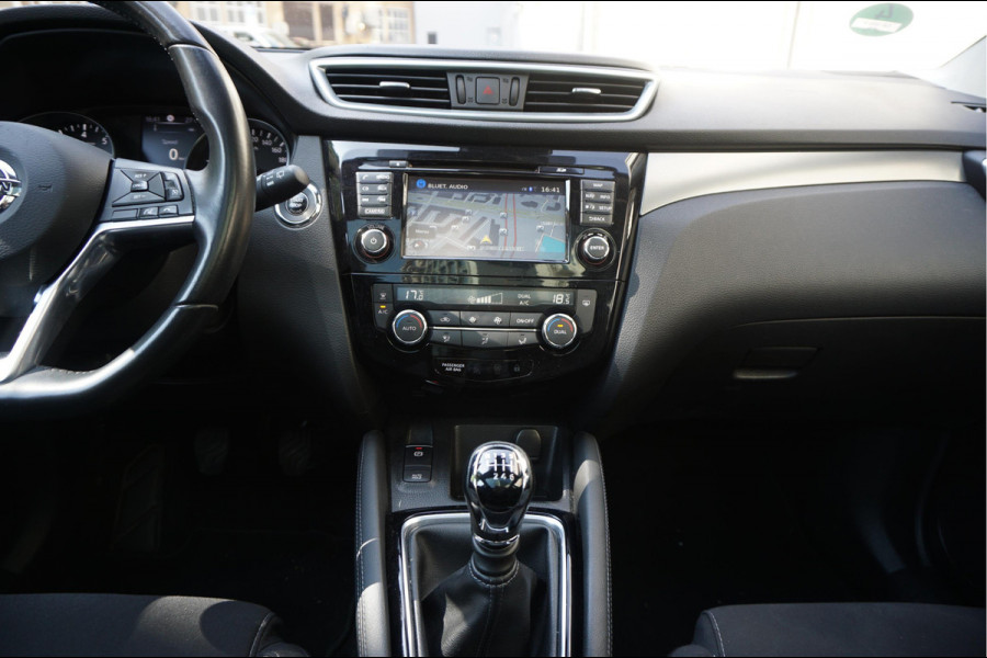 Nissan QASHQAI 1.2 N-Connecta NL AUTO | NAP | Panoramadak | 360 camera | Lane Departure | Premium Pearl White Parelmoer | Navi | Blue Tooth + DAB | Keyless